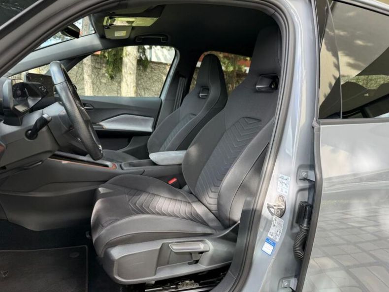 Cupra Born - hlavní fotka