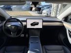 Tesla Model Y - fotka číslo 7