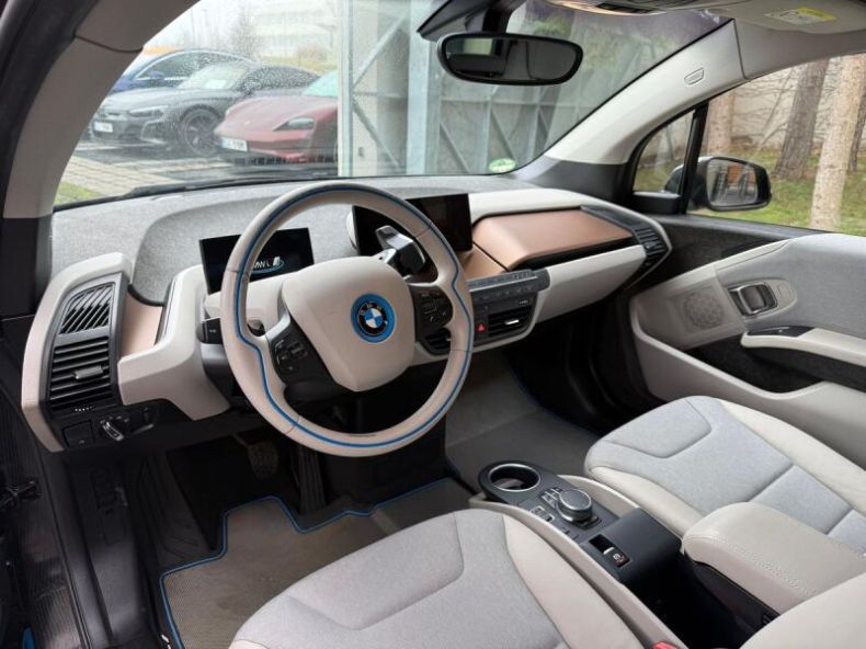 BMW i3 - hlavní fotka