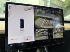 Tesla Model 3 - fotka číslo 13