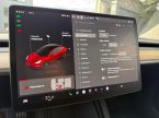 Tesla Model 3 - fotka číslo 18