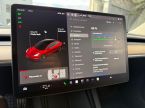 Tesla Model 3 - fotka číslo 19