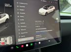 Tesla Model 3 - fotka číslo 12