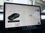 Tesla Model 3 - fotka číslo 17