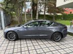 Tesla Model 3 - fotka číslo 2