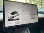 Tesla Model 3 - fotka číslo 22
