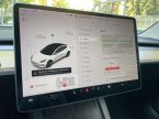 Tesla Model 3 - fotka číslo 19