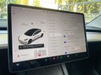 Tesla Model 3 - fotka číslo 21