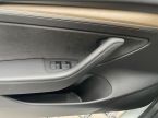 Tesla Model 3 - fotka číslo 33