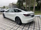 Tesla Model 3 - fotka číslo 4