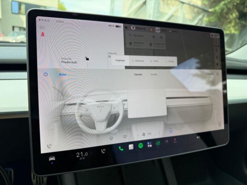 Tesla Model 3 - hlavní fotka