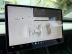 Tesla Model 3 - fotka číslo 17