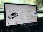 Tesla Model 3 - fotka číslo 23