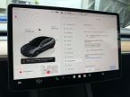 Tesla Model 3 - fotka číslo 23