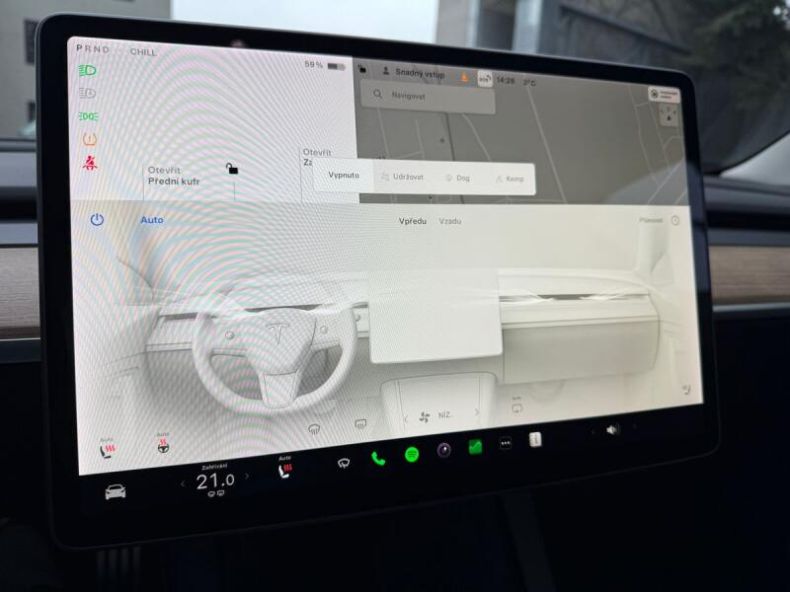 Tesla Model 3 - hlavní fotka