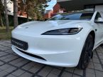 Tesla Model 3 - fotka číslo 4