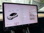 Tesla Model 3 - fotka číslo 21