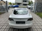Tesla Model 3 - fotka číslo 35