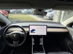 Tesla Model 3 - fotka číslo 9
