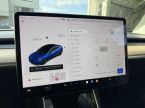 Tesla Model 3 - fotka číslo 17