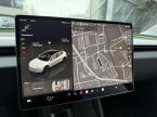 Tesla Model 3 - fotka číslo 11