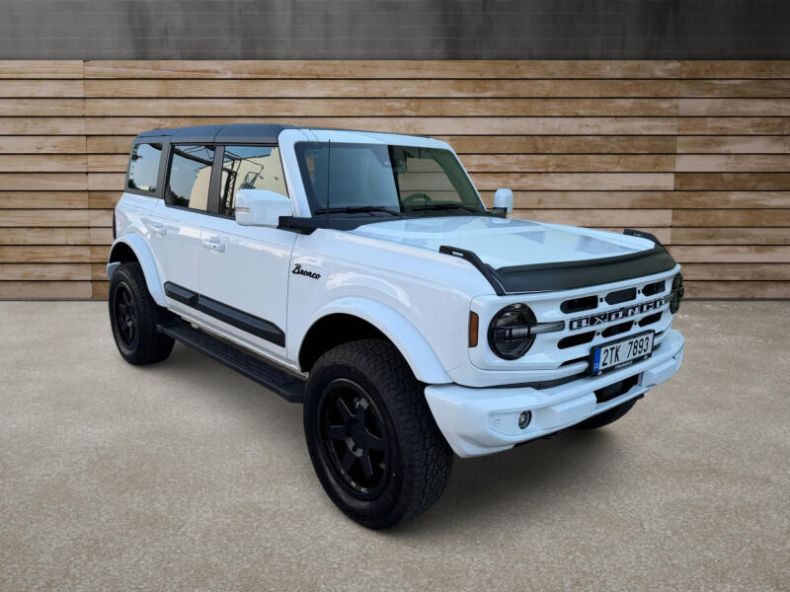 Ford Bronco - hlavní fotka