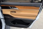 Jeep Grand Wagoneer - fotka číslo 13