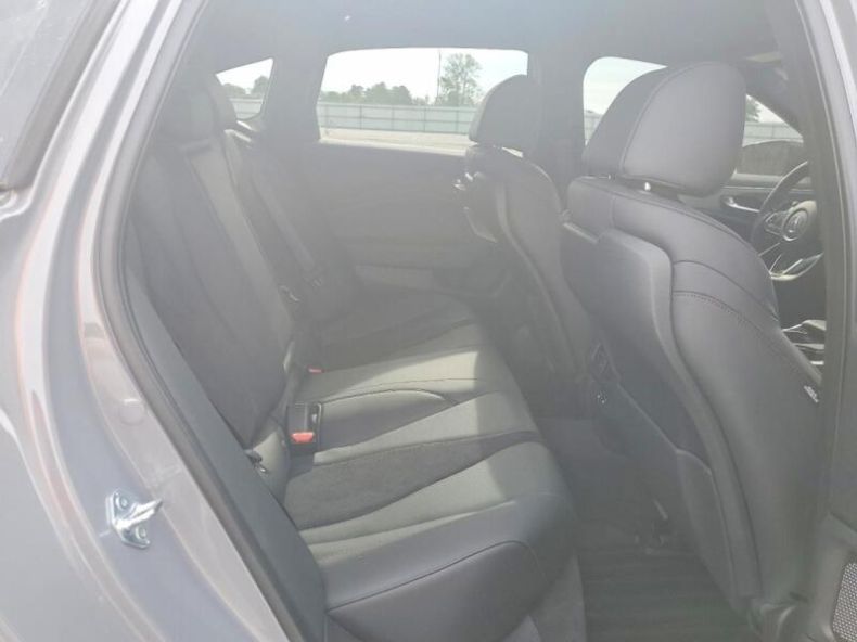 Acura TL - hlavní fotka