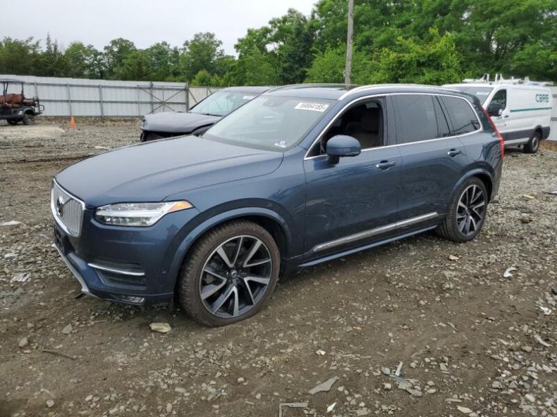 Volvo XC90 - hlavní foto