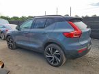 Volvo XC40 - fotka číslo 2