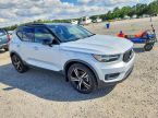 Volvo XC40 - fotka číslo 1