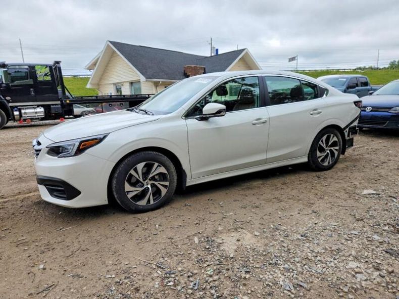 Subaru Legacy - hlavní fotka