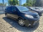 Toyota Sienna - fotka číslo 1