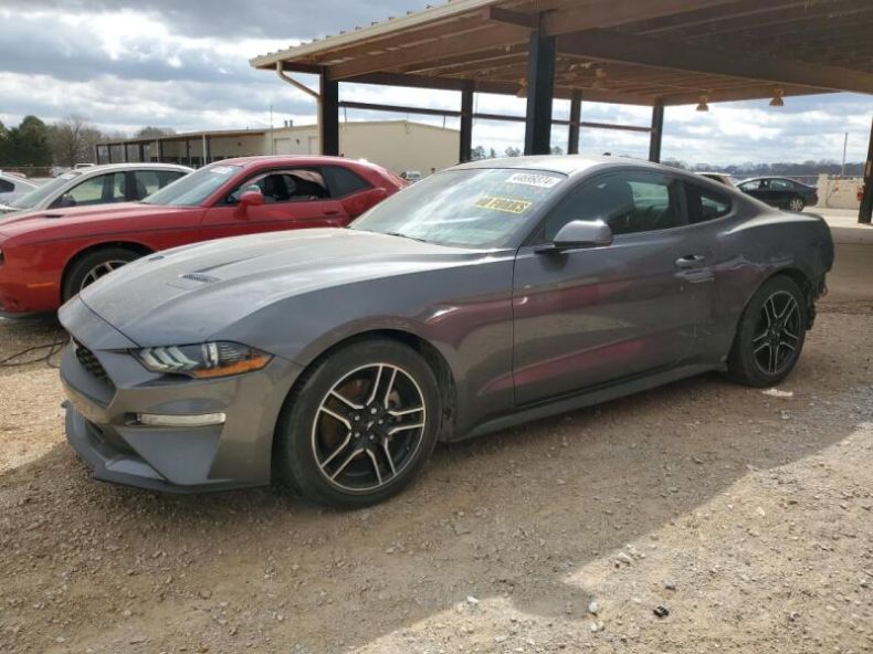 Ford Mustang - hlavní fotka inzerátu