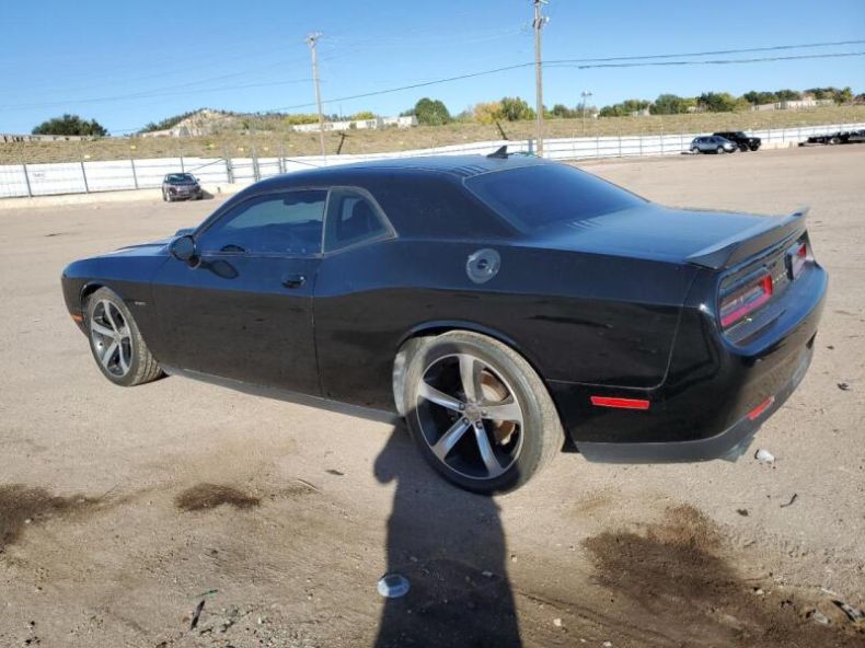 Dodge Challenger - hlavní fotka