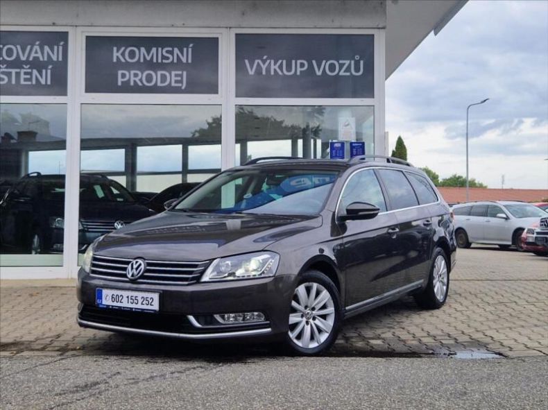 Volkswagen Passat - hlavní fotka inzerátu