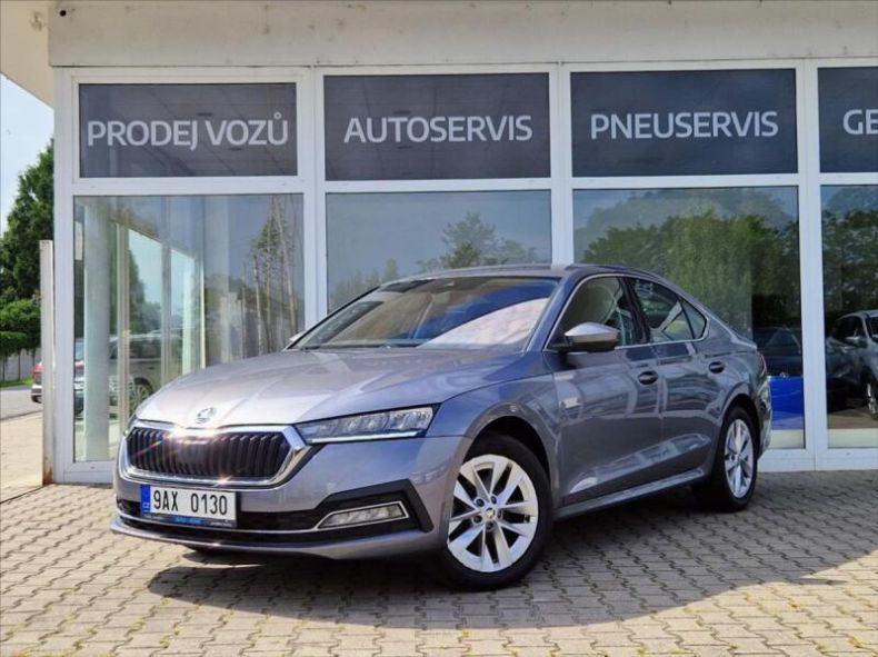 Škoda Octavia - hlavní foto