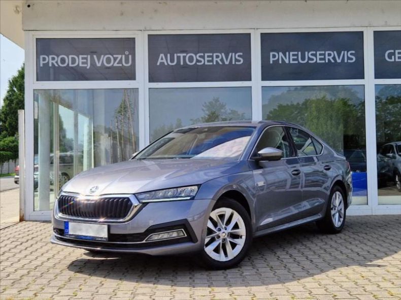 Škoda Octavia - hlavní foto