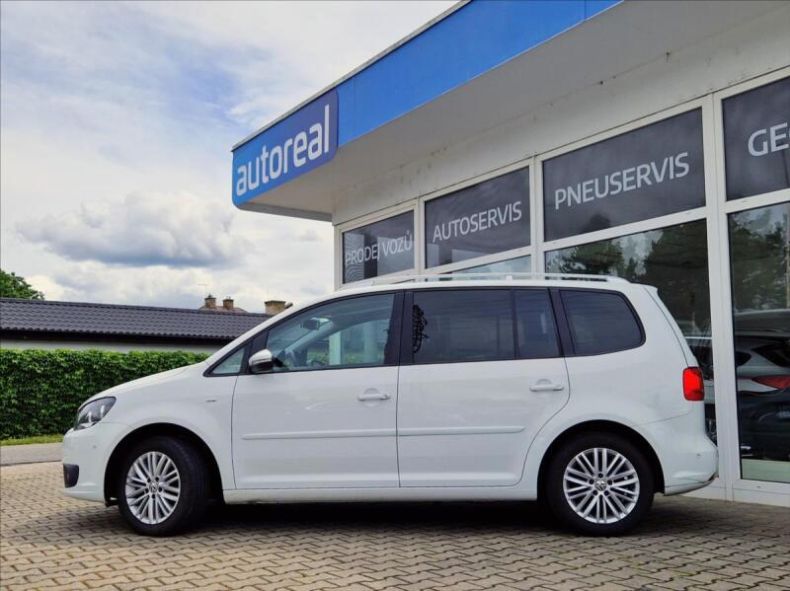 Volkswagen Touran - hlavní fotka