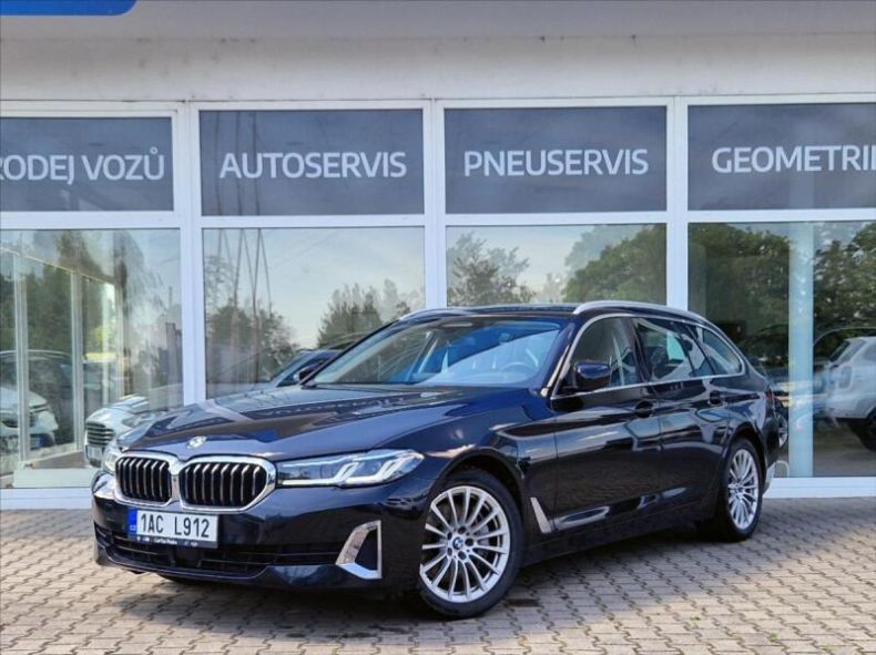 BMW Řada 5 - hlavní foto