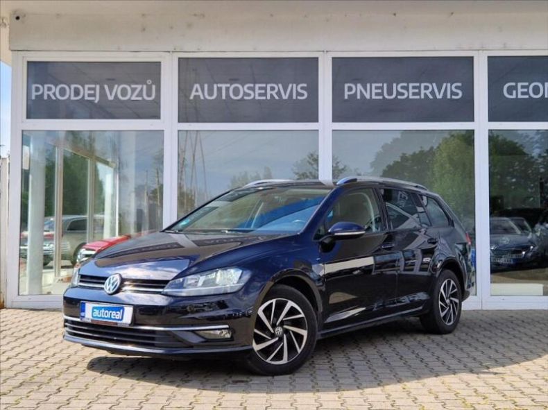 Volkswagen Golf - hlavní fotka inzerátu
