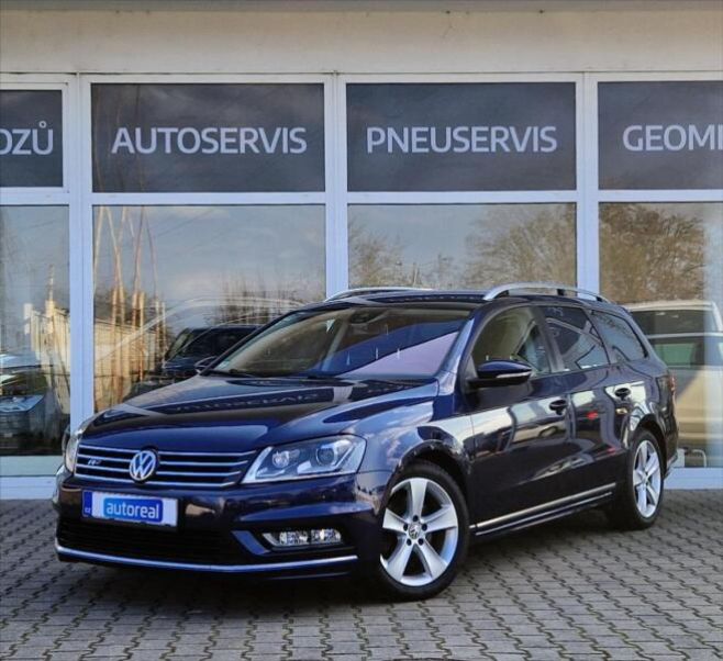 Volkswagen Passat - hlavní fotka inzerátu