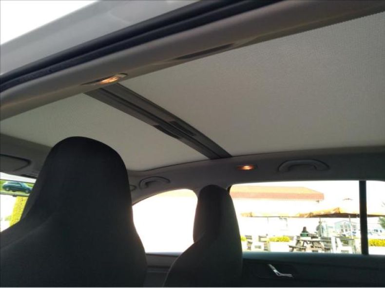 Škoda Rapid - hlavní fotka