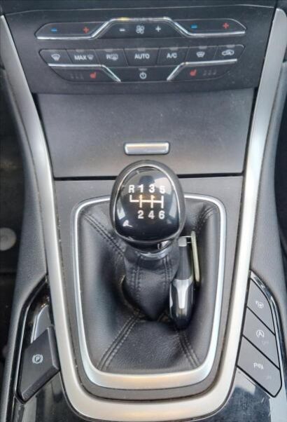 Ford S-MAX - hlavní fotka