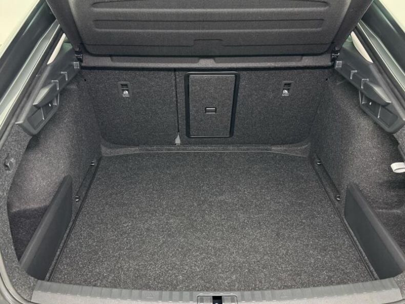 Škoda Octavia - hlavní fotka