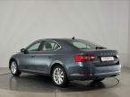 Škoda Superb - fotka číslo 14