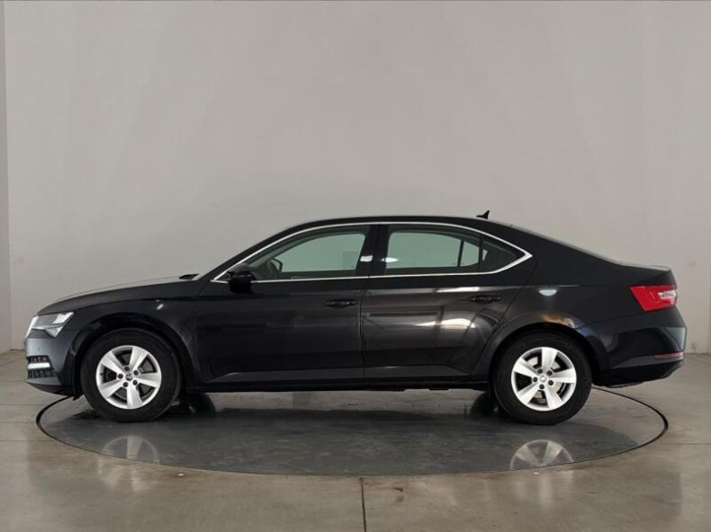Škoda Superb - hlavní fotka