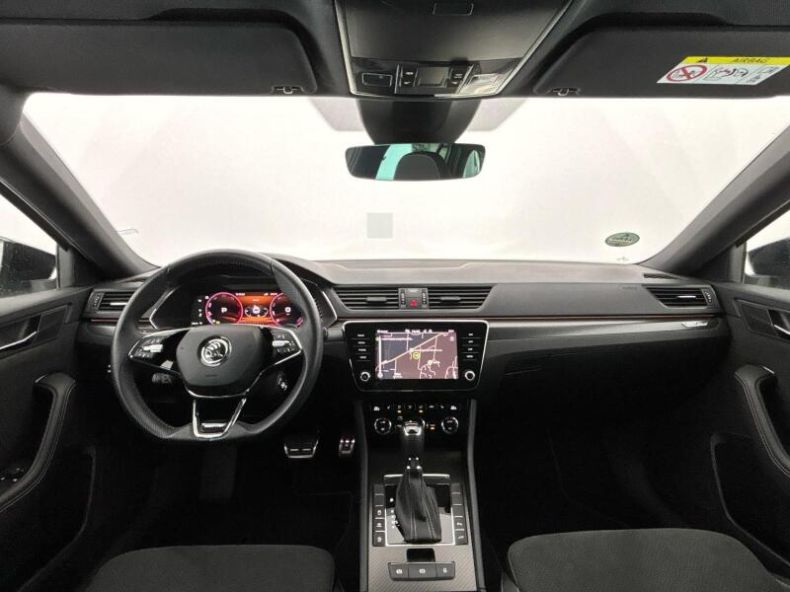 Škoda Superb - hlavní fotka