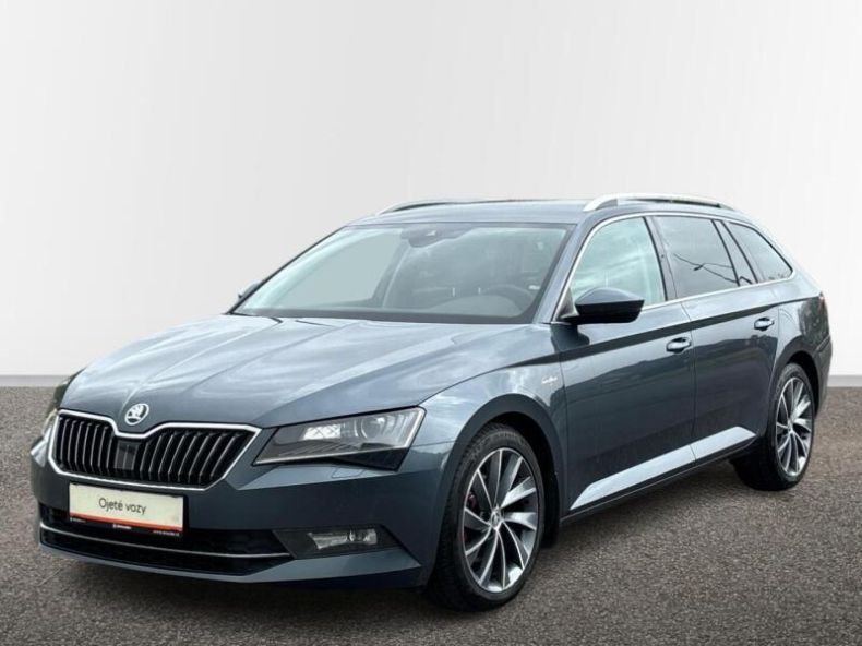 Škoda Superb - hlavní foto