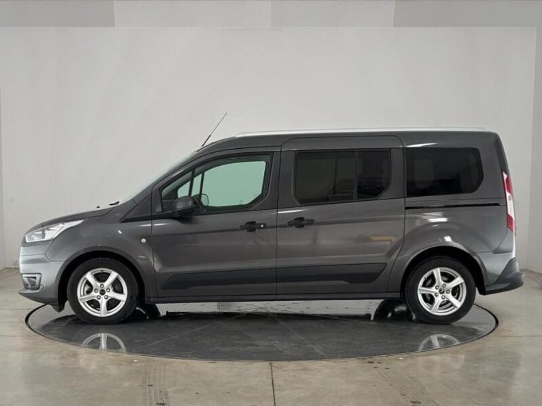 Ford Tourneo - hlavní fotka